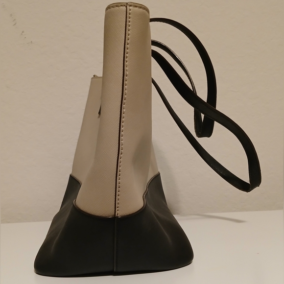 Kate Spade Large‎ Purse With Dust Bag - Picture 4 of 16